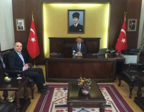 Balıkesir valiliğinde bayrak değişimi