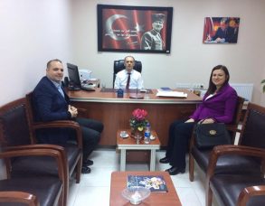 150 adet satranç takımını Bigadiç ilçemize gönderiyoruz